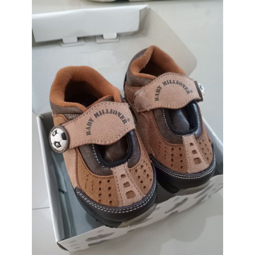 (PL) sepatu anak