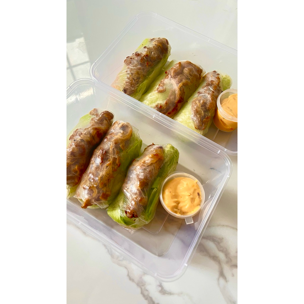 BEEF ROLL (salad roll)