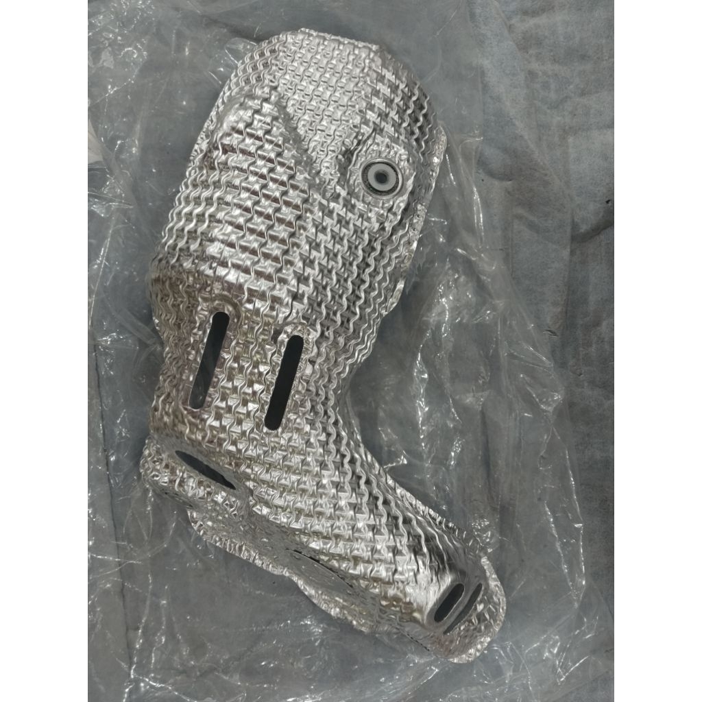 Insulator Exhaust Cover Katalis Toyota Avanza Xenia
