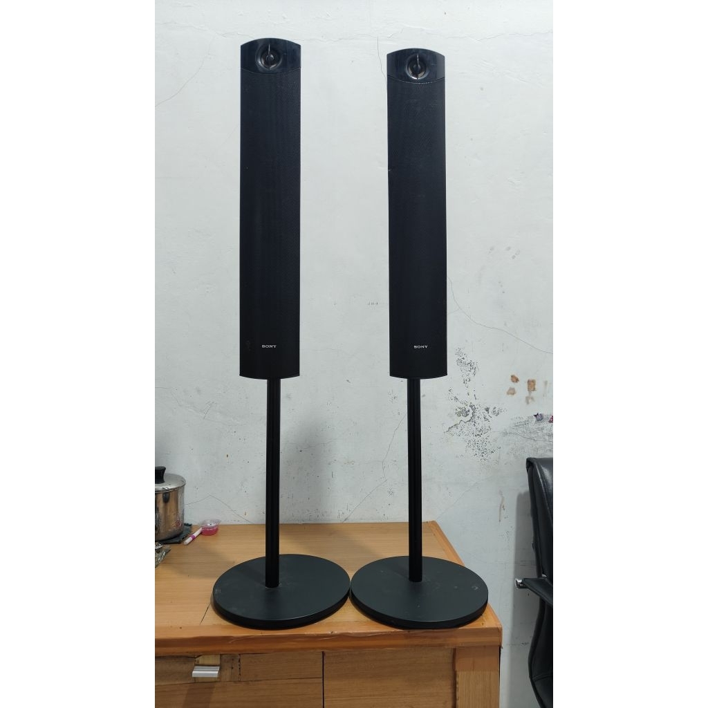 speaker front right Sony HBD DZ650