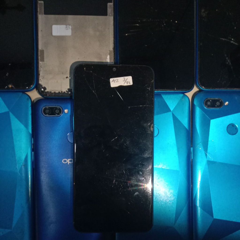 JUAL MESIN HP OPPO A12 MINUS ELSIDI PECAH // MATI NORMAL 95% TIDAK ADA POLA TIDAK ADA PIN KELENGKAPA
