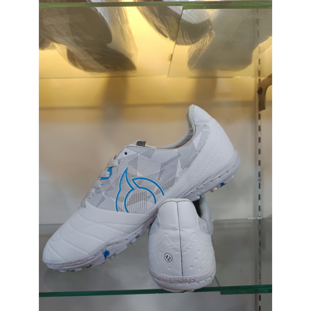 Sepatu Mini Soccer Ortuseight