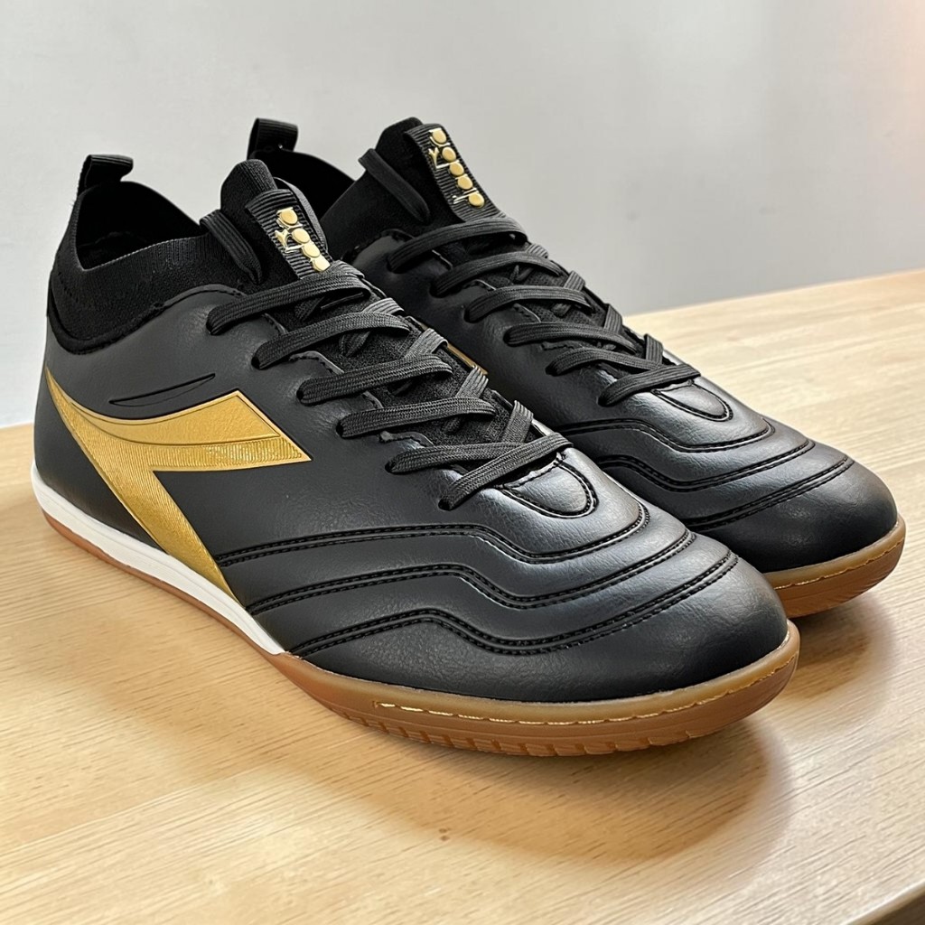 Diadora Sepatu Futsal Pria ORIGINAL