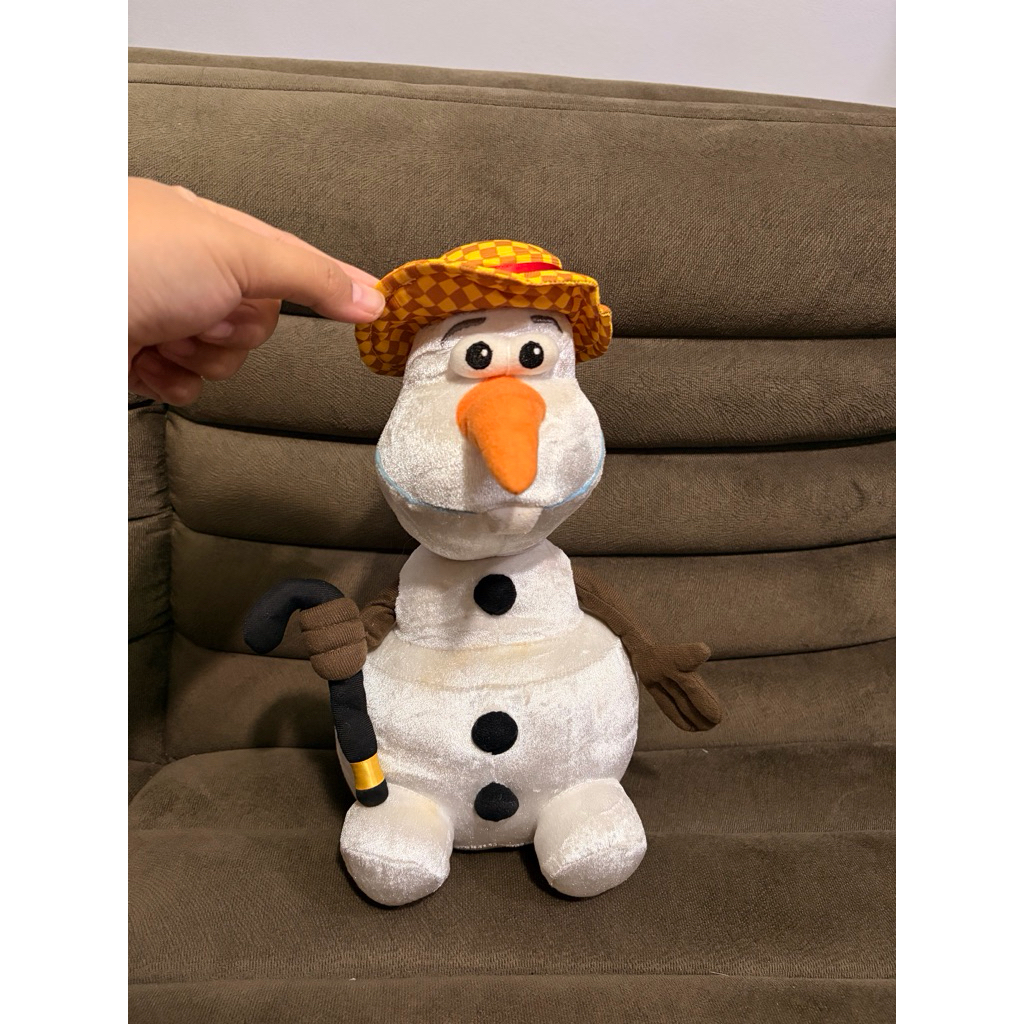 Boneka kado/koleksi Olaf topi disney