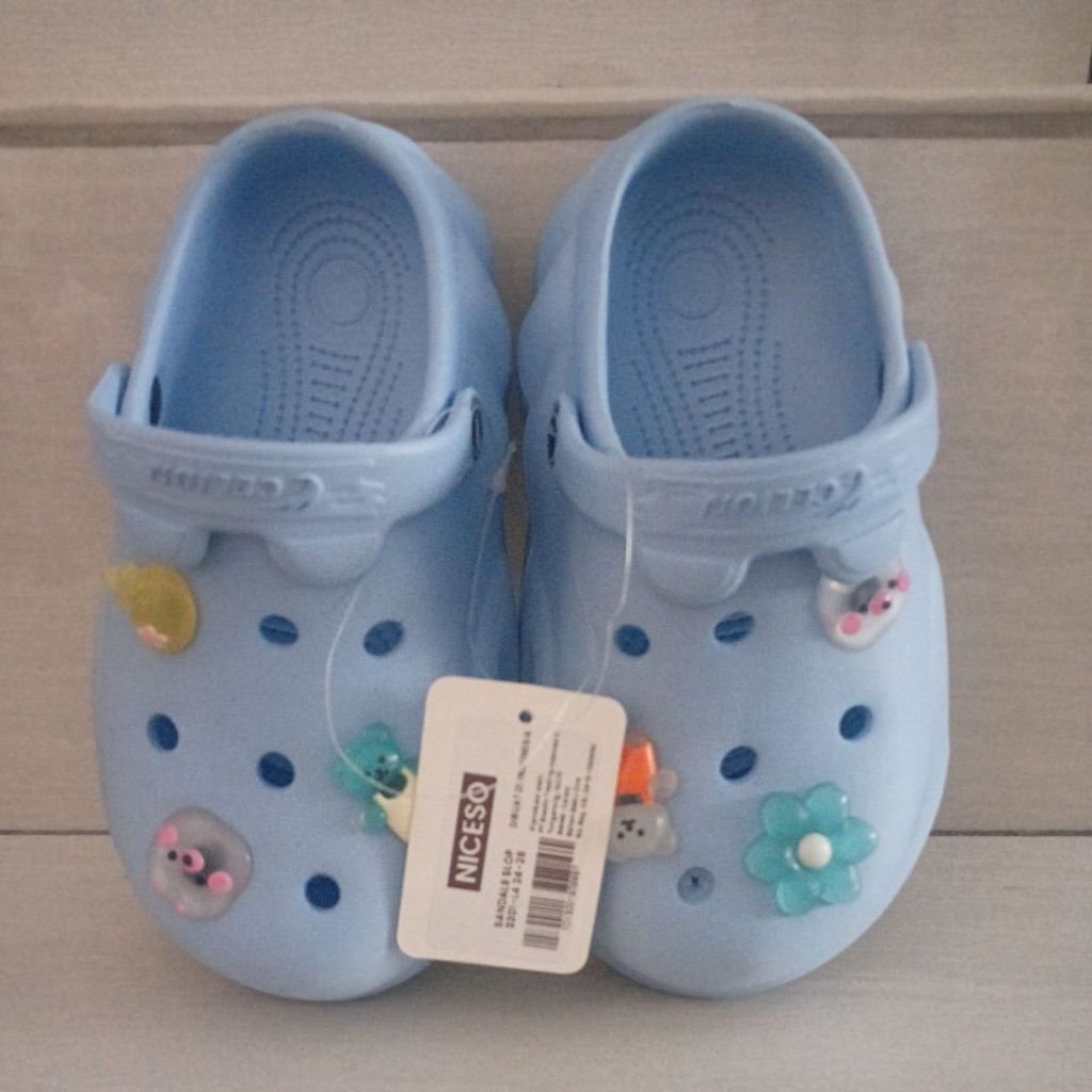 Sandal anak / Clogs Niceso sz 28-29