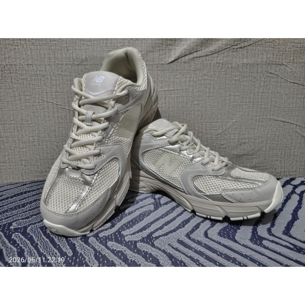 Nb 530