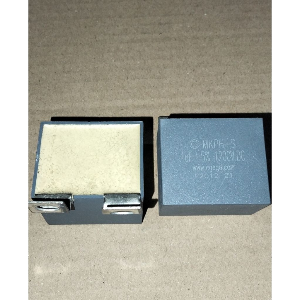 KAPASITOR MKPH 1UF+5% 1200V.DC BEKAS COPOTAN