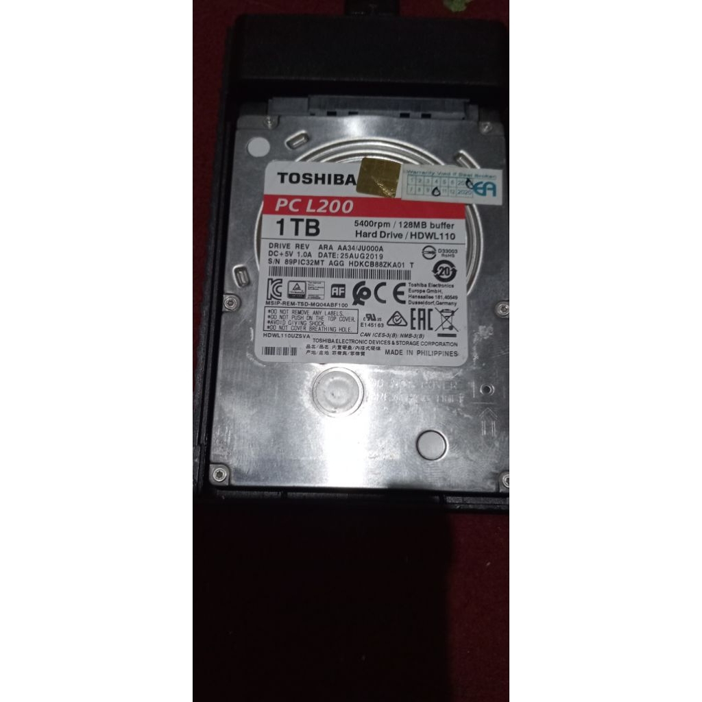 hdd laptop toshiba slim 1tb PC L200