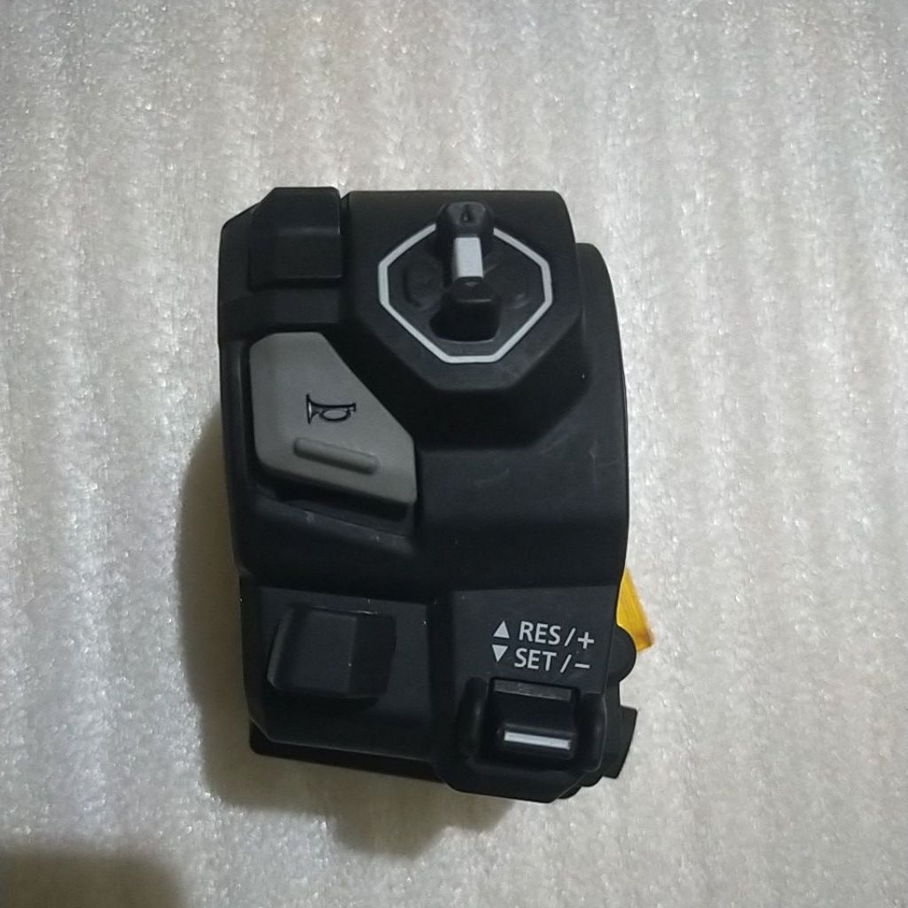 SAKLAR HOLDER KIRI MOGE ORIGINAL