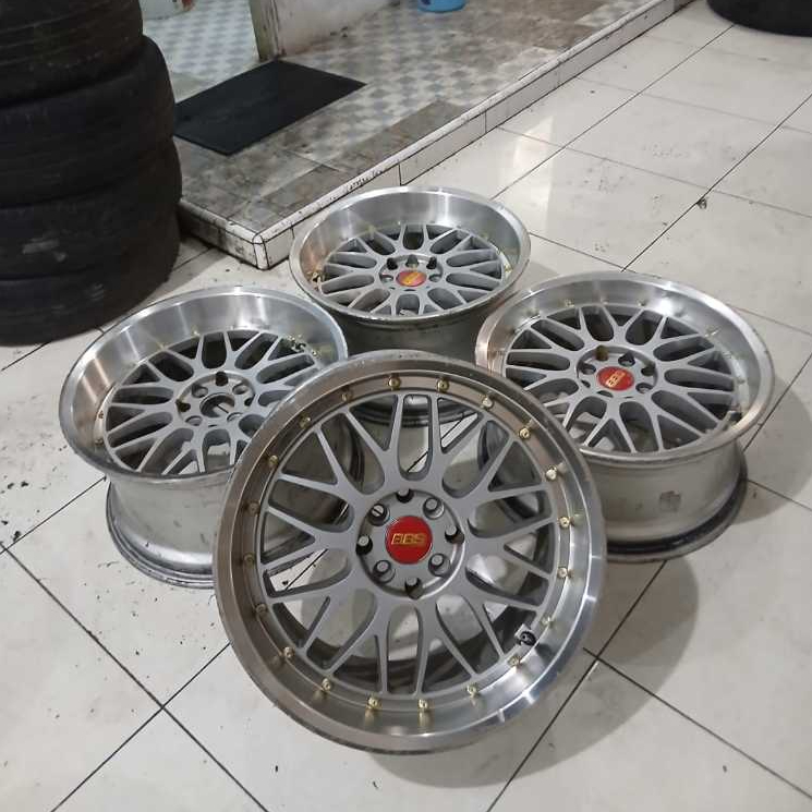 Velg bbs LM r17 h8x100/114 lebar 8.5/9.5 et37/32