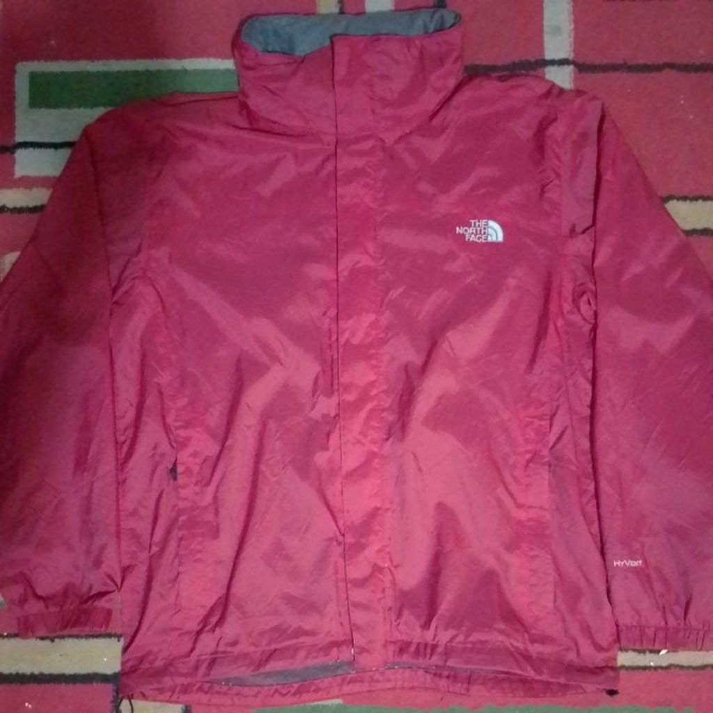 tnf windbreaker outdor