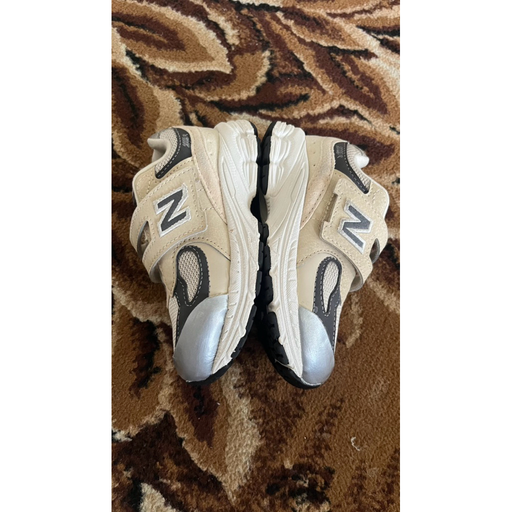 NB ANAK 2002R
