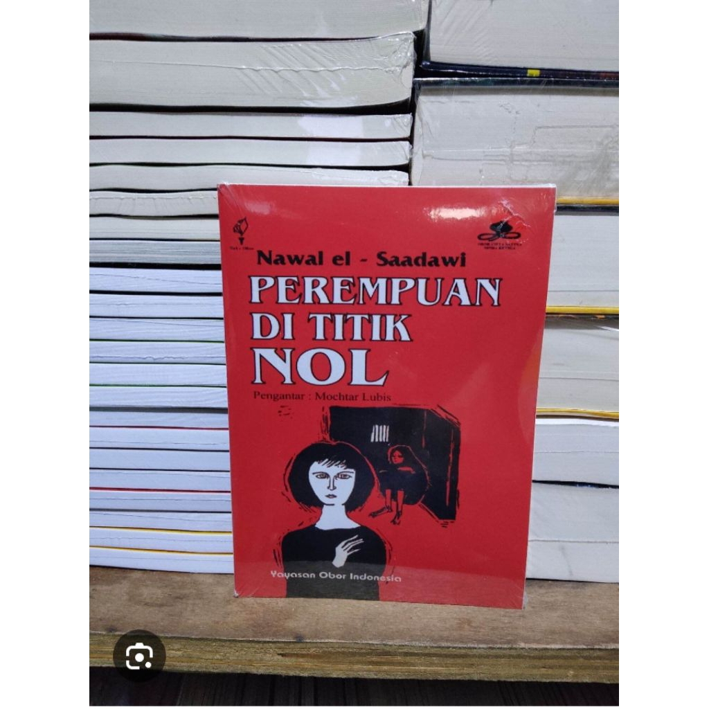 PEREMPUAN DI TITIK NOL