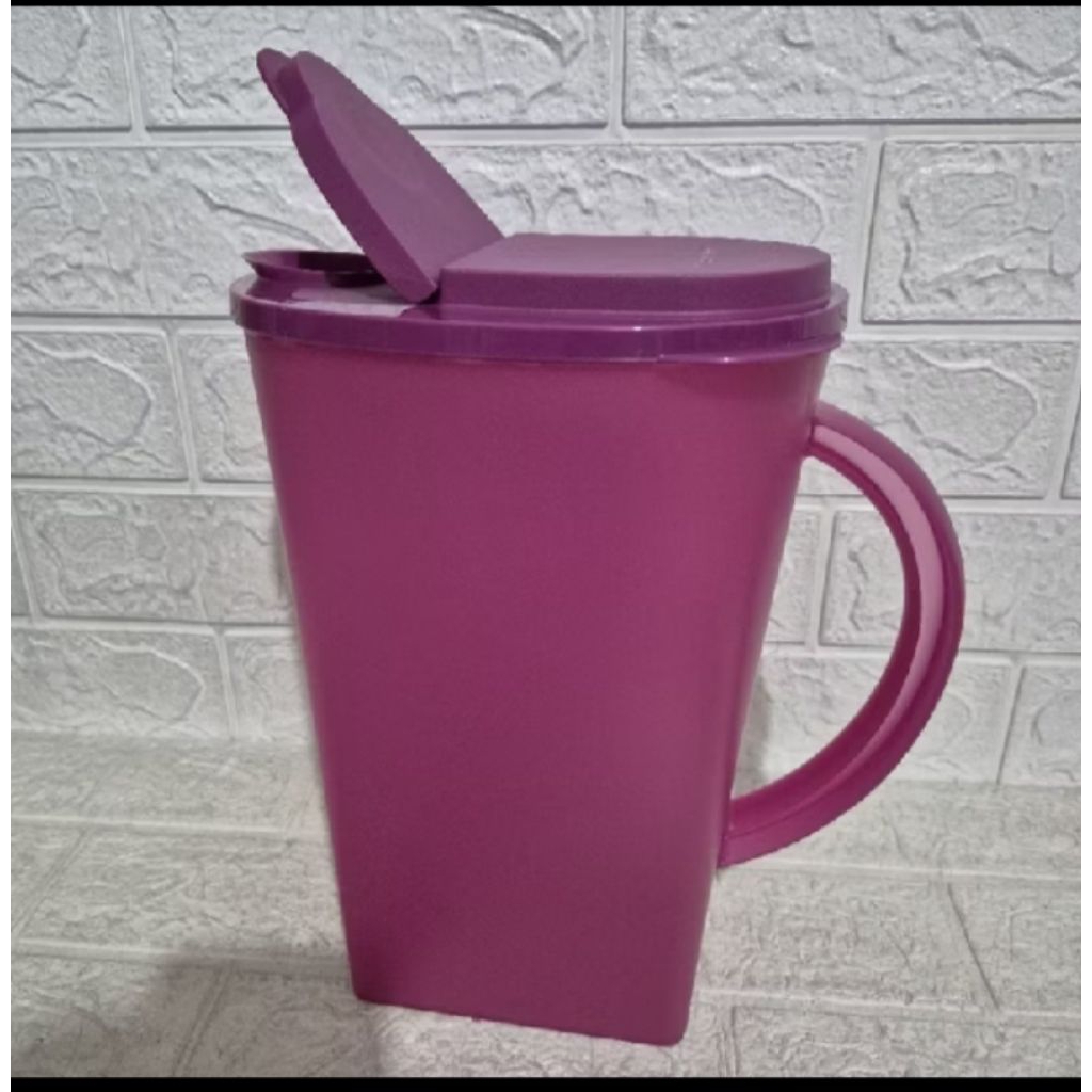 Teko / Pitcher Tupperware New Original
