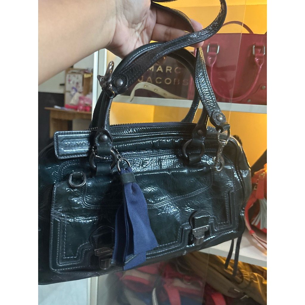 Preloved coach poppy