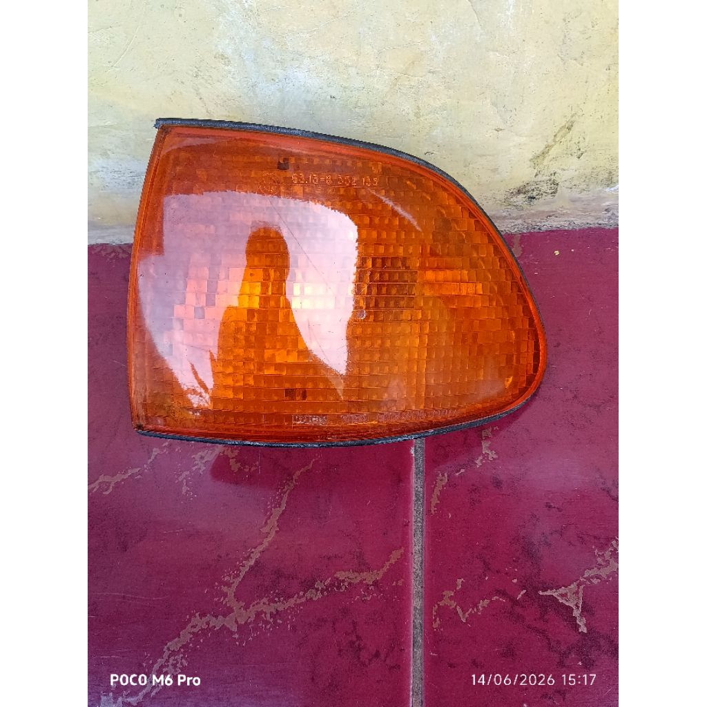 Lampu Sen BMW E38 Kiri