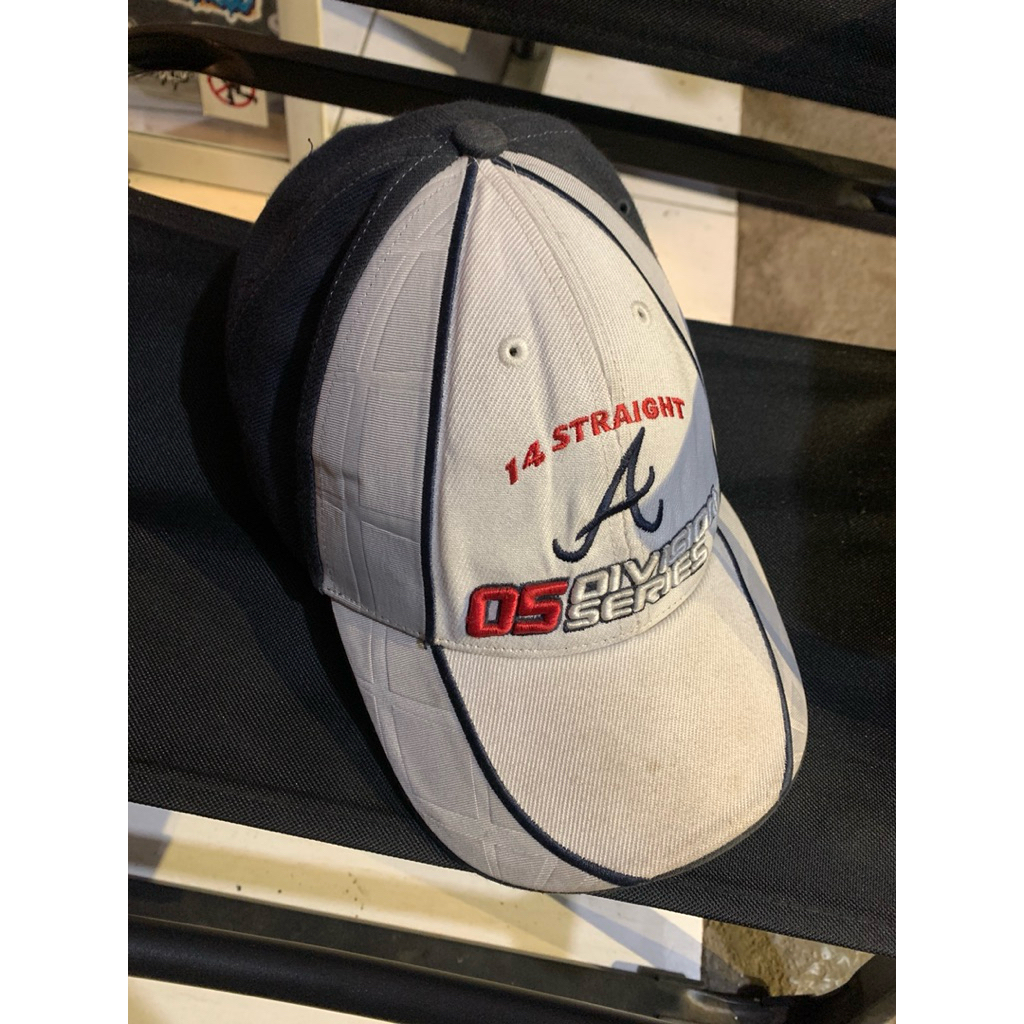 topi atlanta braves 14 straight