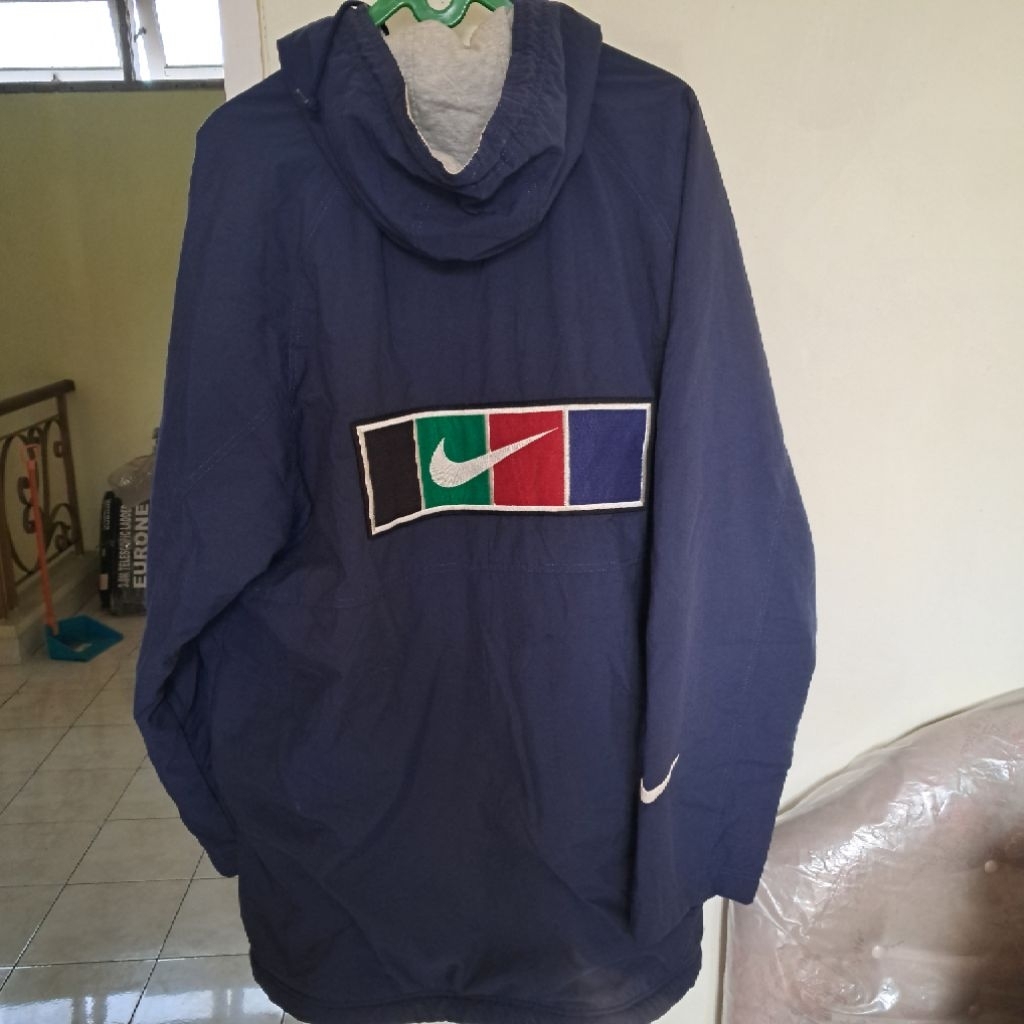 Jacket Parka Vintage Nike Court tahun 90an