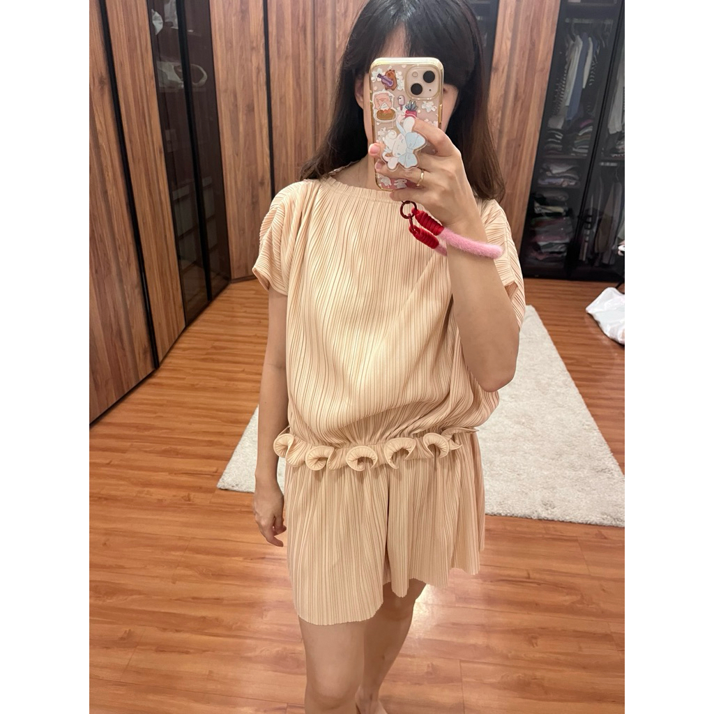 Etni pleats set
