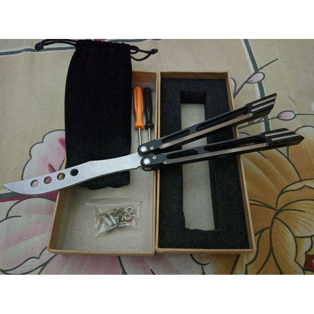 Butterfly Knife Icarus Black