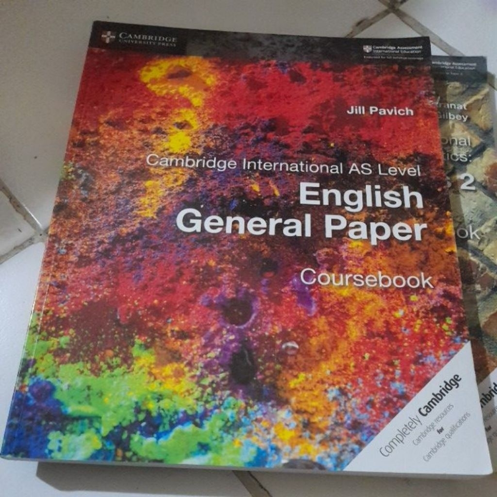 Cambridge international AS Level English general paper coursebook.Bekas original