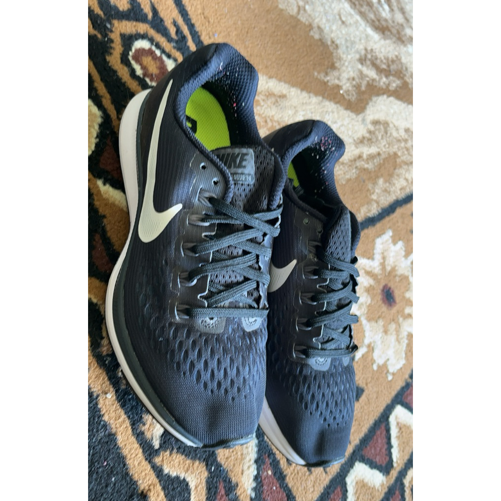 NIKE PL