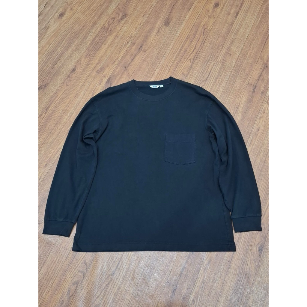 uniqlo longsleeve pocket