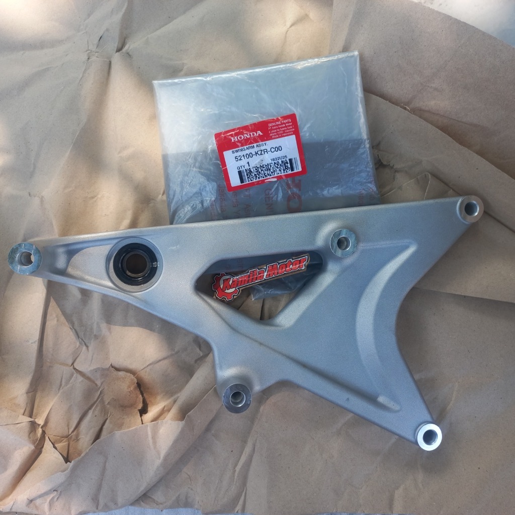 Swing Arm Assy Honda Vario 125 150 Original 52100 KZR C00