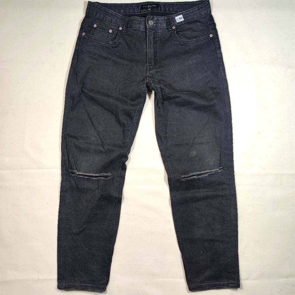 (PERHATIKAN DESKRIPSI) FATALISM DISTRESSED BLACK STRETCH JEANS