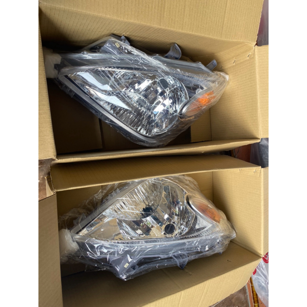 headlamp avanza xenia vvti 2006-2011