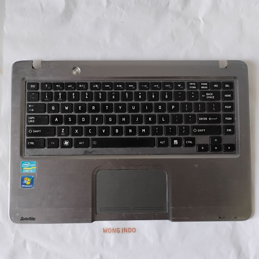 Casing frame keyboard laptop Toshiba satellite U840 U845