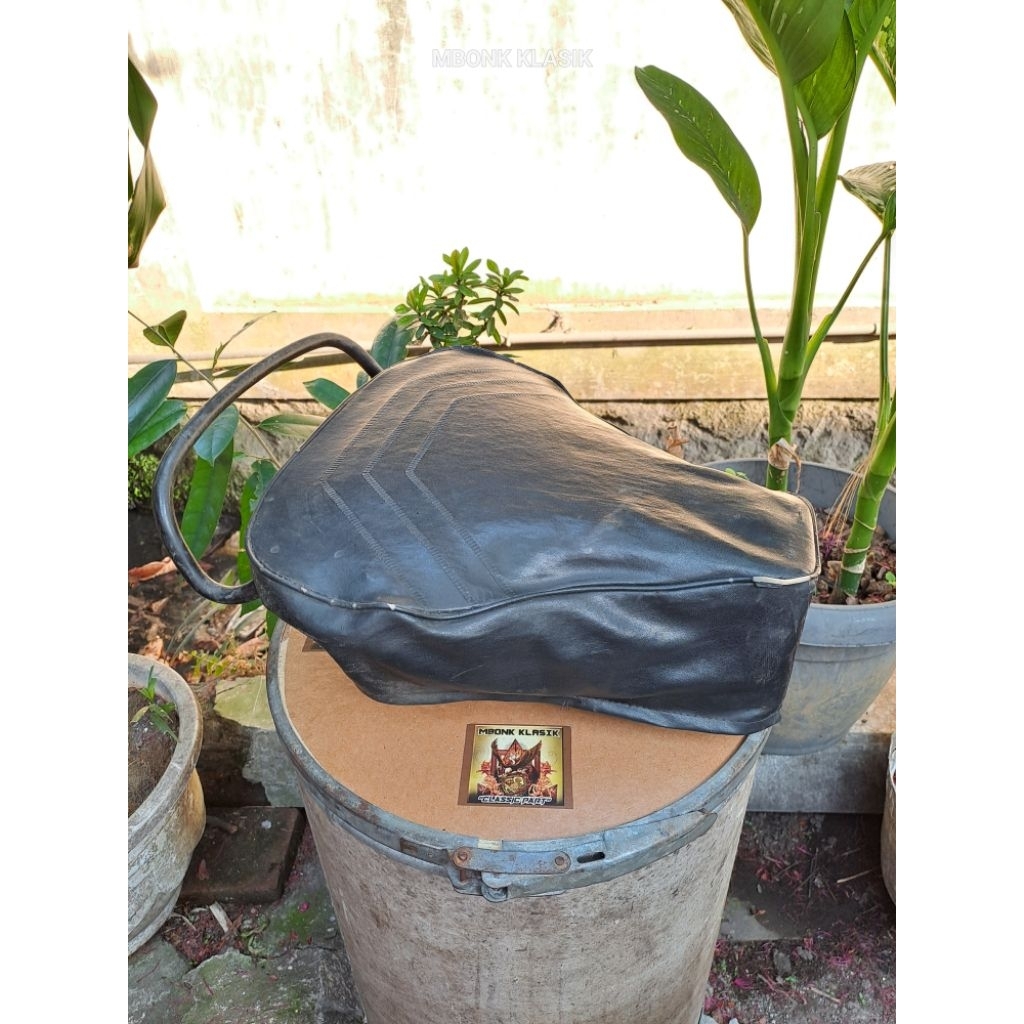 jok depan super sprint px bajaj ORIGINAL jok depan vespa super sprint px jok vespa super sprint px j