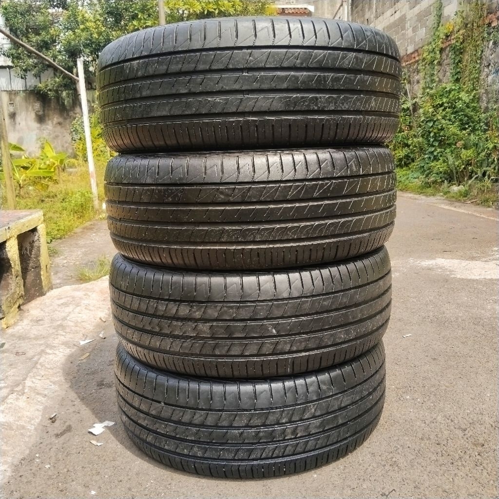 Ban Dunlop Sp Sport Lm 705 235/55 R18