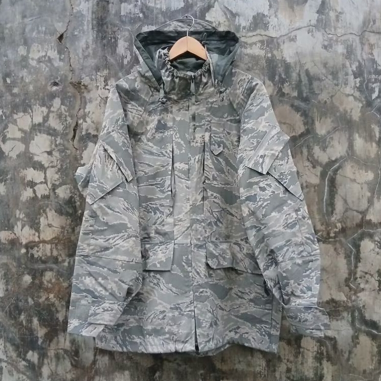 ecwcs all purpose environmental abu camo