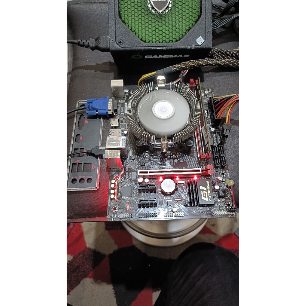 montherboard GA- Gigabyte H110M-Gaming 3