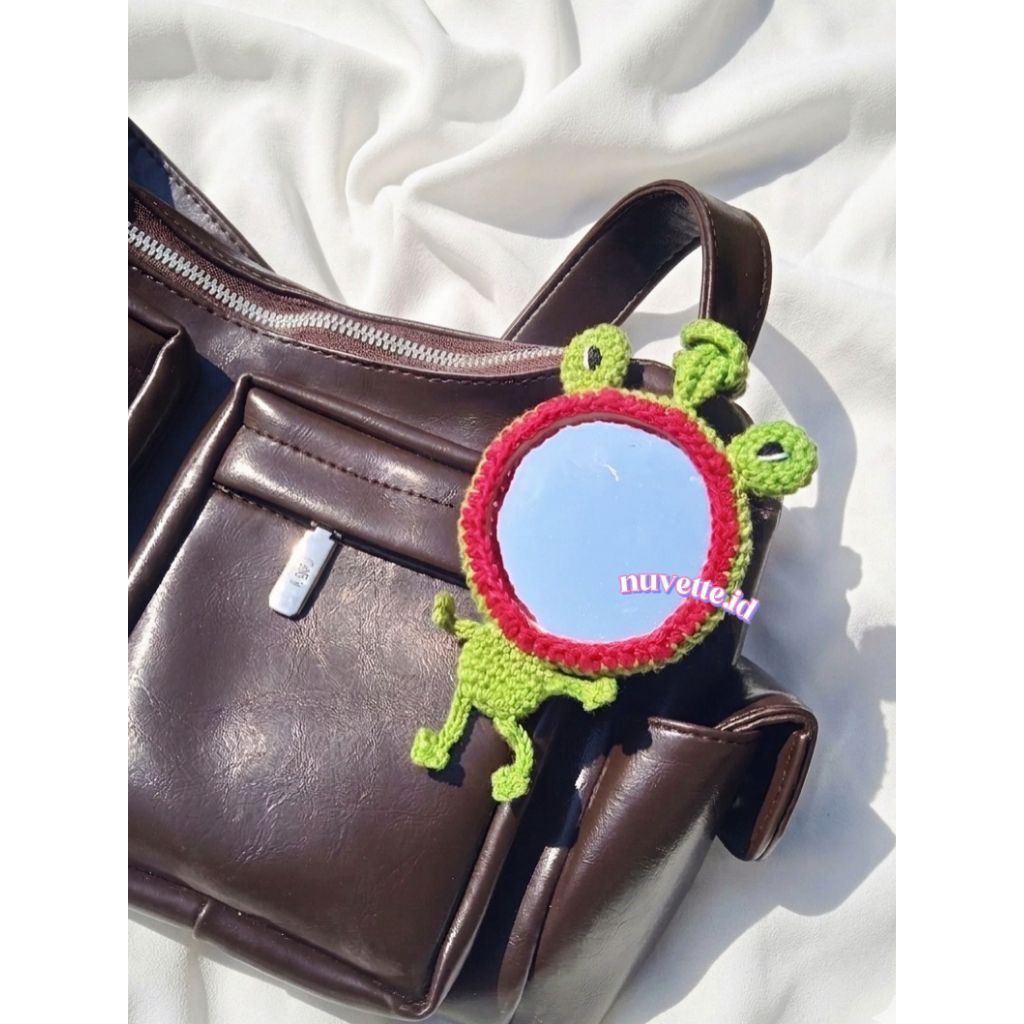 Amigurumi Frog Mirror Bag Charm Handmade | Gantungan Tas Cermin Rajut Katun Bali | Cute Crochet Keyc