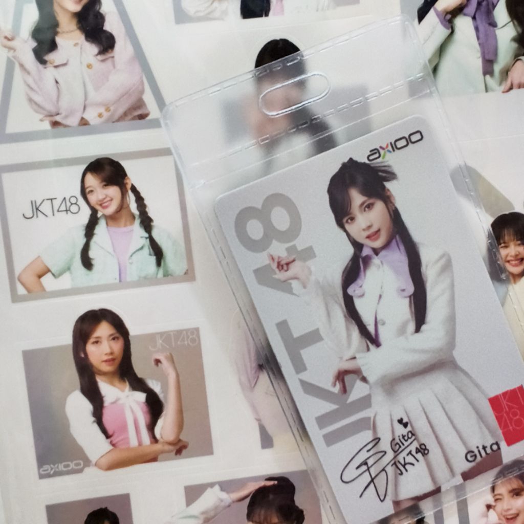 Photocard Gita JKT48 & sticker set special edition X AXIOO