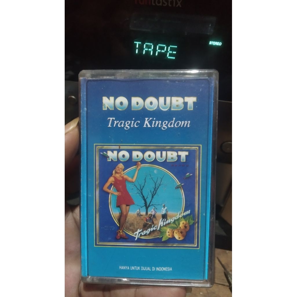 kaset pita no doubt-tagic kingdom