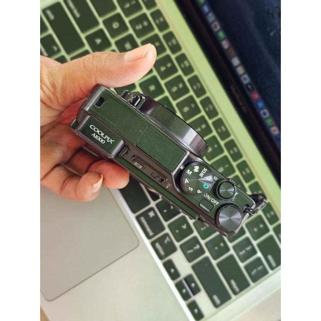 nikon Coolpix A1000 istimewa