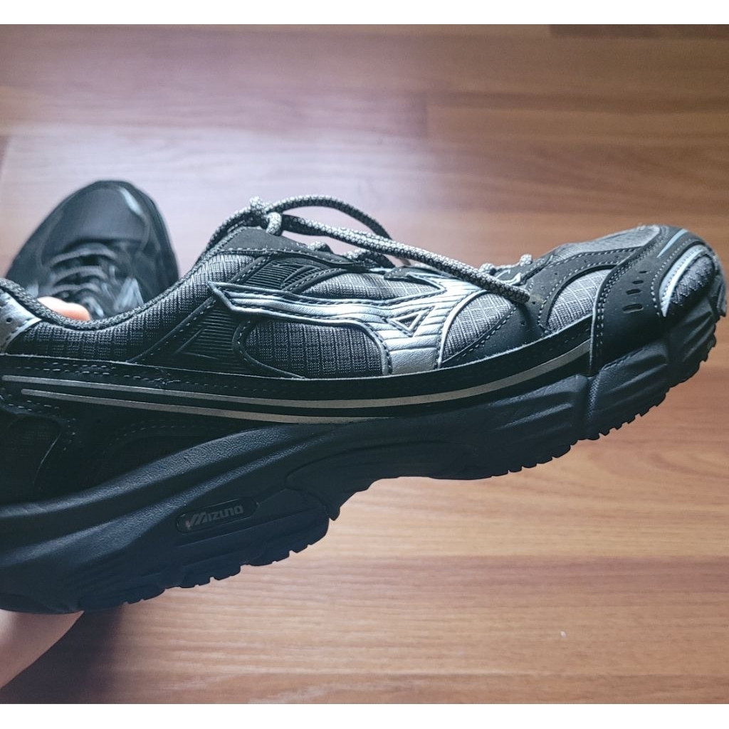 Sepatu Mizuno MXR Sportsyle