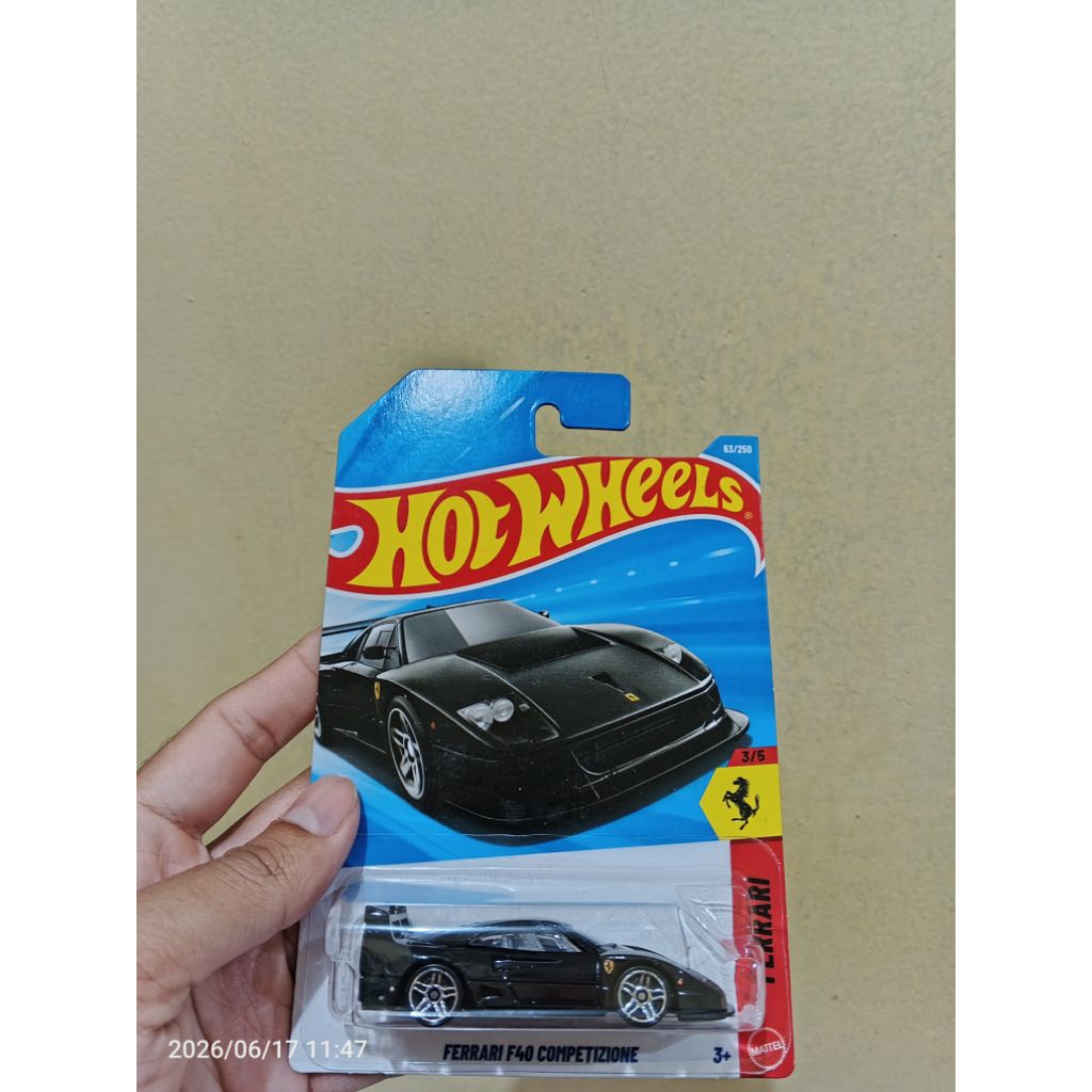HOT WHEELS PAKETAN FERARI