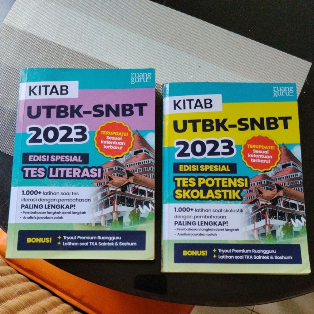 Buku UTBK SNBT BY Ruang guru 2023 (Buku Tes literasi dan Buku Tes Skolastik