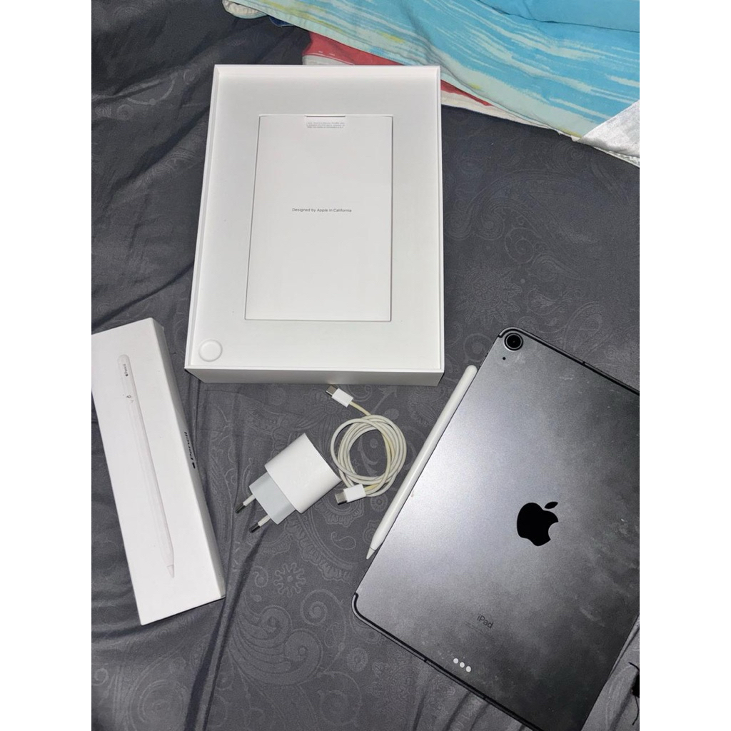 iPad Air 4 2020 64GB WiFi + Cellular
