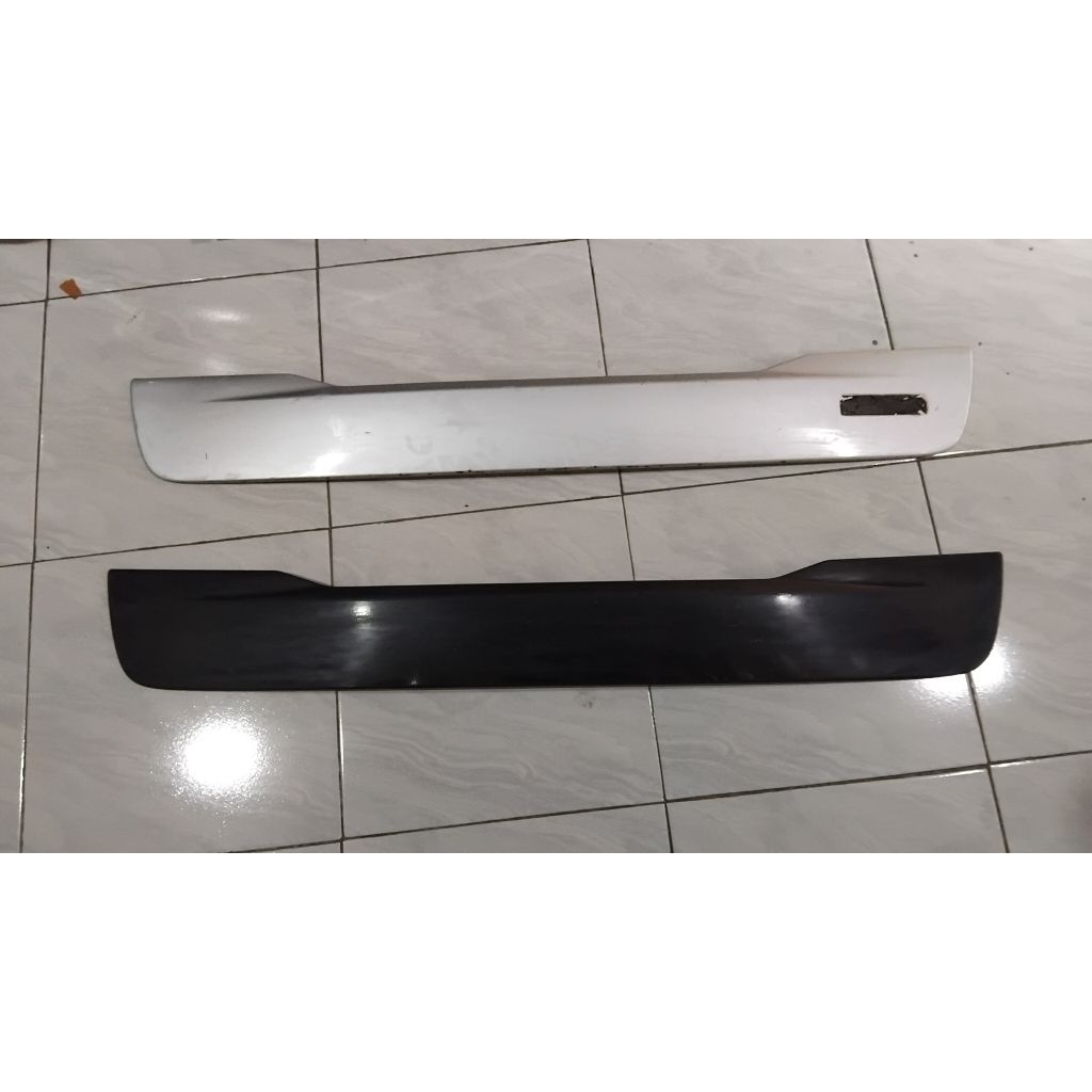 Moulding bagasi TOYOTA avanza VELOZ 2014