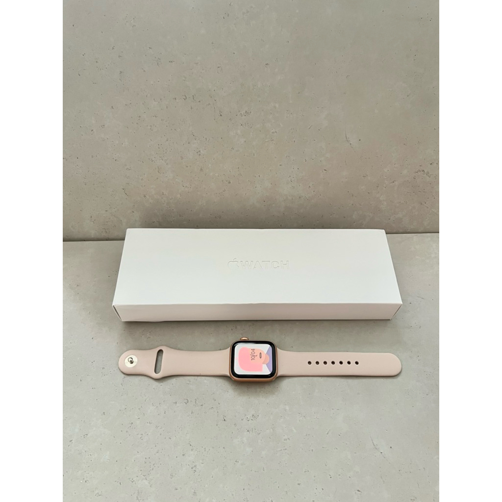 Apple watch series 4 40 mm fullset