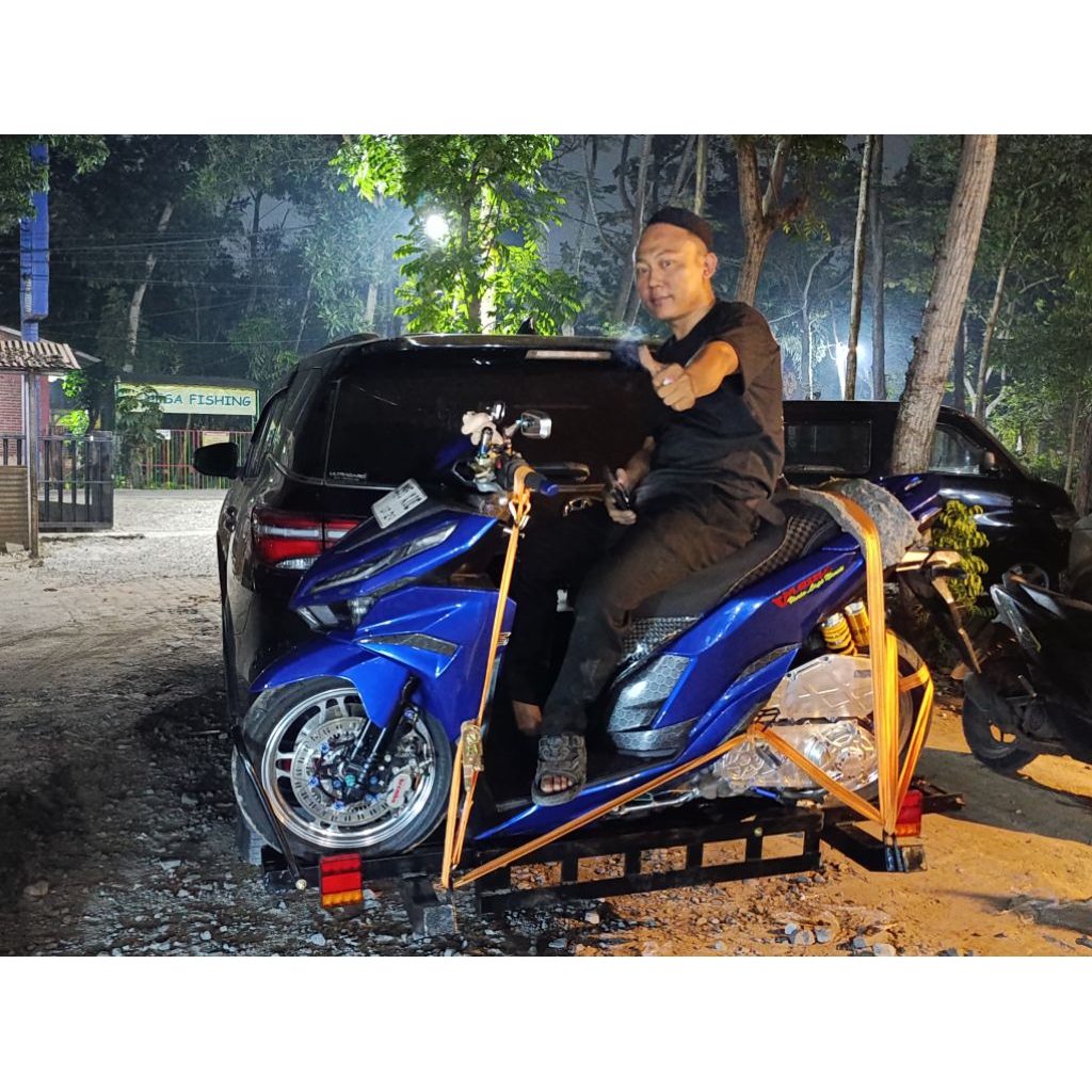 ANHANG MOTOR FORTUNER INNOVA