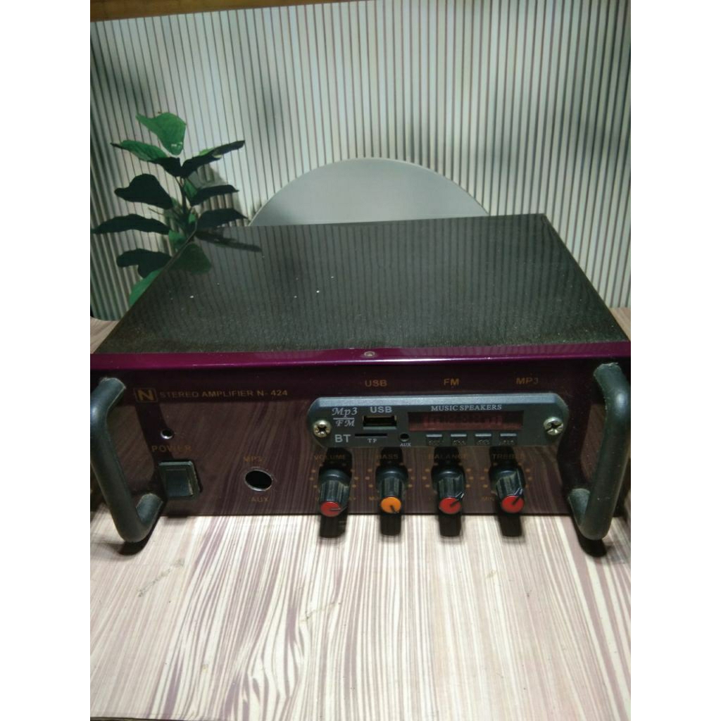 amplifier rakitan subwoofer 300watttt