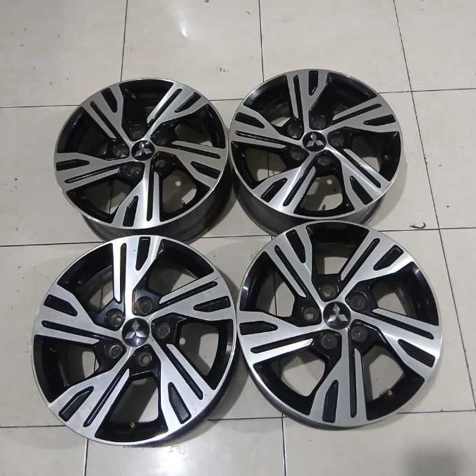 VELG BEKAS COPOTAN STD XPANDER R16 H5X114,3