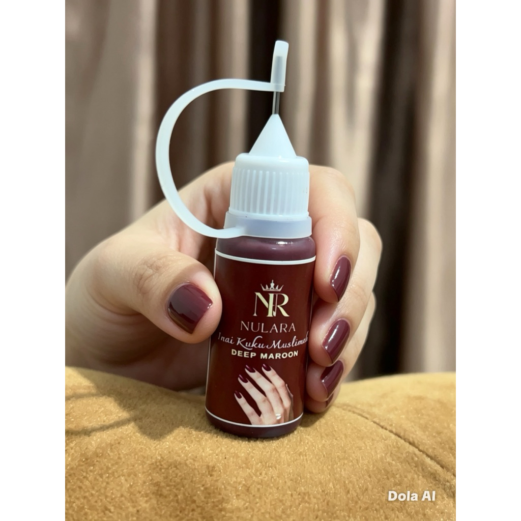 INAI KUKU MUSLIMAH PREMIUM DARK MAROON