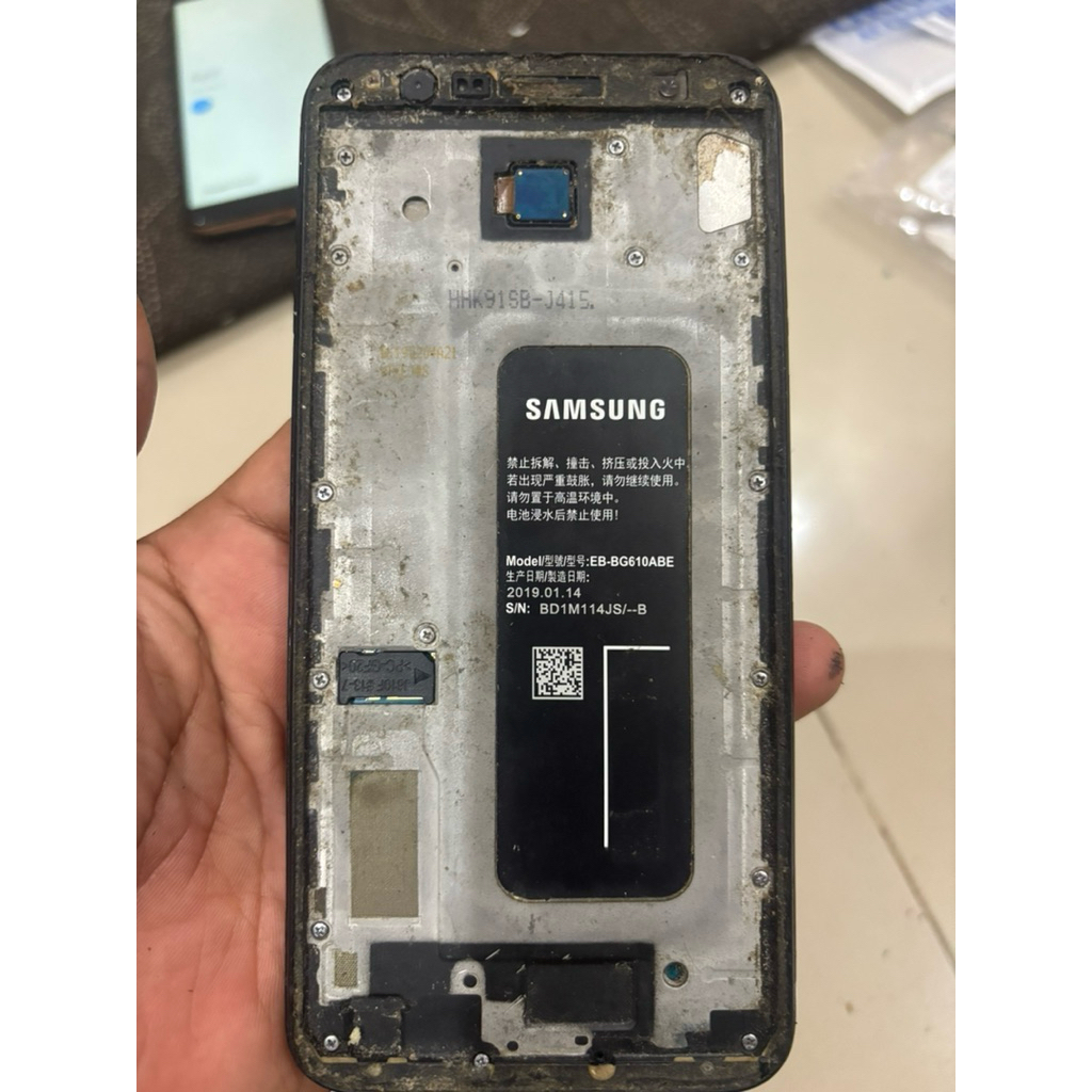 SAMSUNG J4 plus RAM 2/32 minus mati total sama lcd gak ada